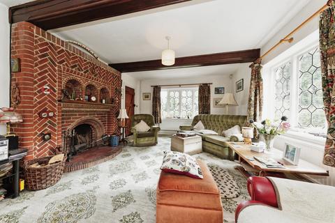 3 bedroom detached house for sale, Island Road, Sturry, Canterbury, CT2