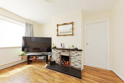 4 bedroom semi-detached house for sale, Cossington Road, Canterbury, Kent, CT1