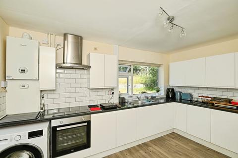 4 bedroom detached house for sale, Glen Iris Avenue, CANTERBURY, Kent, CT2