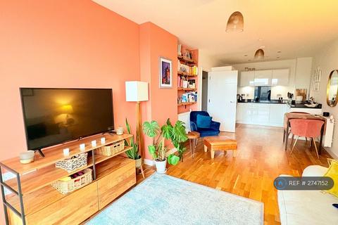 1 bedroom flat to rent, Altitude Point, London, N8