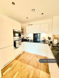 1 bedroom flat to rent, Altitude Point, London, N8