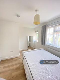 undefined, Jersey Road, Hounslow, TW3