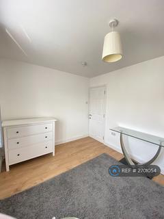 undefined, Jersey Road, Hounslow, TW3