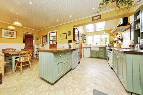 4 bedroom semi-detached house for sale, Cop Street Road, CANTERBURY, Kent, CT3
