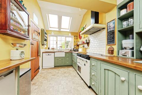 4 bedroom semi-detached house for sale, Cop Street Road, CANTERBURY, Kent, CT3