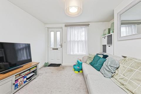 2 bedroom end of terrace house for sale, Island Road, Upstreet, Canterbury, Kent, CT3