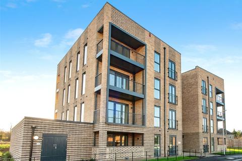 undefined, Saltwood Avenue, Greenhithe, Kent, DA9