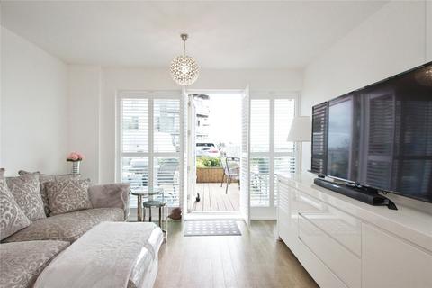 2 bedroom flat for sale, Clovelly Place, Greenhithe, Kent, DA9