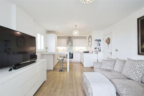 2 bedroom flat for sale, Clovelly Place, Greenhithe, Kent, DA9