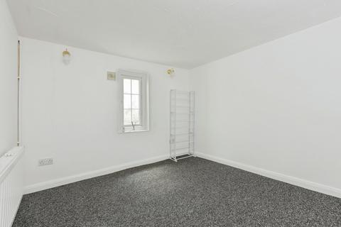 2 bedroom maisonette for sale, Main Road, Sutton At Hone, Dartford, Kent, DA4