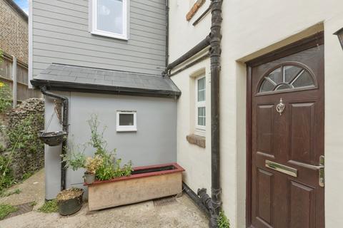 1 bedroom maisonette for sale, Main Road, Sutton At Hone, Dartford, Kent, DA4