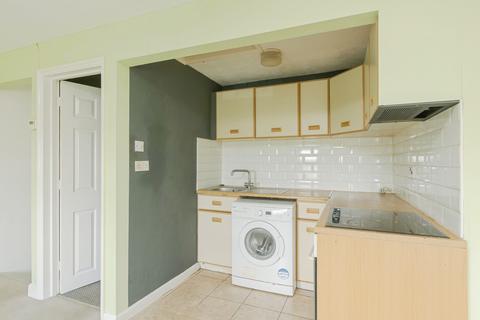 1 bedroom maisonette for sale, Main Road, Sutton At Hone, Dartford, Kent, DA4