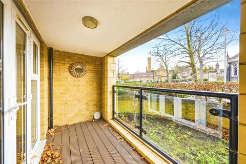 undefined, Chapel Drive, Dartford, Kent, DA2
