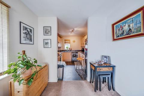 2 bedroom flat for sale, Crawford Avenue, Kent, DA1