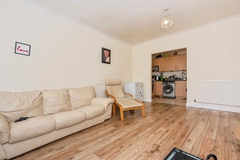 2 bedroom flat for sale, Palladian Circus, Greenhithe, Kent, DA9