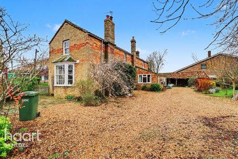 4 bedroom detached house for sale, Bridge Street, Wistow