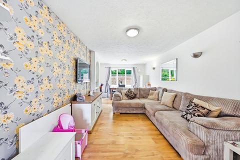 2 bedroom maisonette for sale, Unicorn Walk, GREENHITHE, Kent, DA9