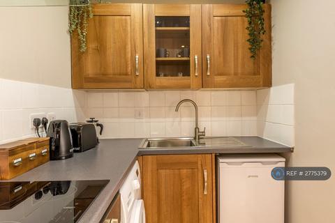 undefined, Bath Road, Brislington, Bristol, BS4