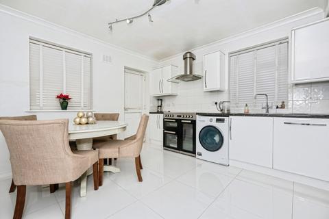 undefined, Mounts Road, GREENHITHE, Kent, DA9