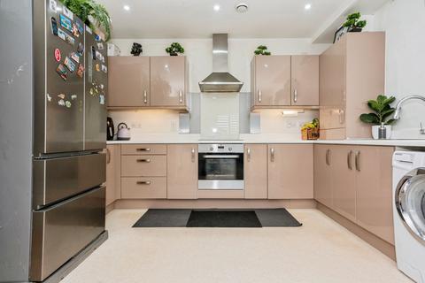 2 bedroom flat for sale, Larner Road, ERITH, Kent, DA8