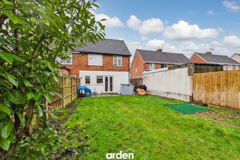 3 bedroom semi-detached house for sale, Perryfields Crescent, Bromsgrove, B61