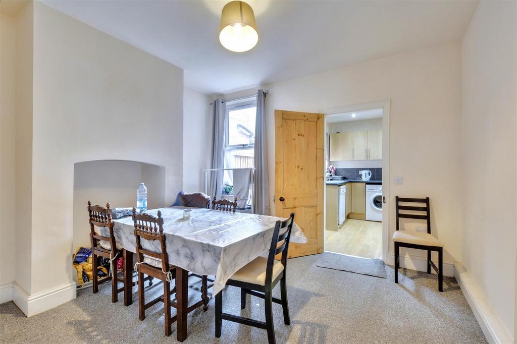 Dining Room 1.jpeg
