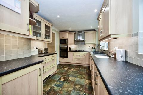 4 bedroom detached house for sale, Fulbert Drive, Bearsted, Maidstone, Kent, ME14
