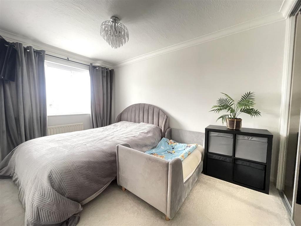 Bedroom 2.jpeg