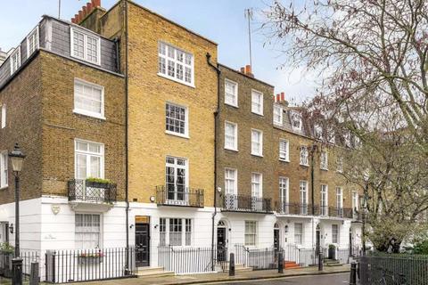 undefined, Trevor Square, Knightsbridge London SW7