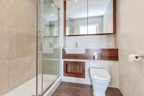 3 bedroom flat for sale, Pearl Lane, Gillingham, Kent, ME7
