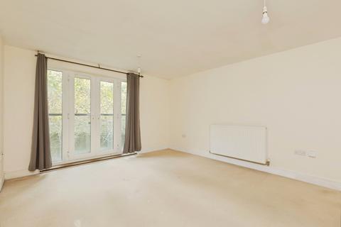1 bedroom flat for sale, Black Eagle Drive, Northfleet, Gravesend, Kent, DA11