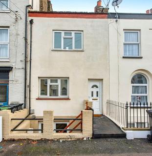 2 bedroom flat for sale, Wellington Street, GRAVESEND, Kent, DA12