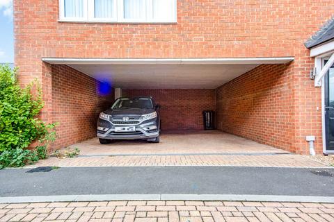 2 bedroom terraced house for sale, Cricket Marsh Walk, Gravesend, Kent, DA12