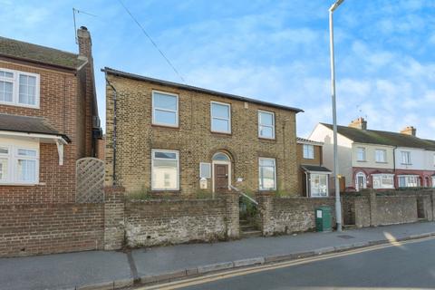 Detached house for sale, Lower Higham Road, Gravesend, Kent, DA12