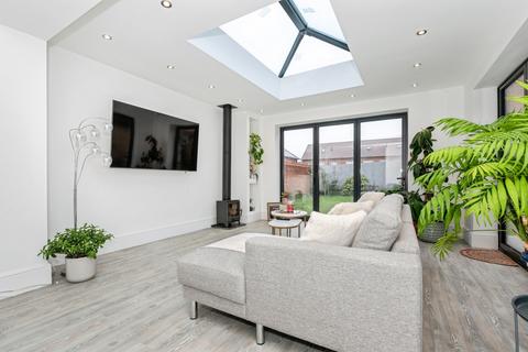 undefined, Millicent Place, Ebbsfleet Valley, Swanscombe, Kent, DA10