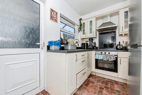 2 bedroom terraced house for sale, Dover Road East, Gravesend, Kent, DA11