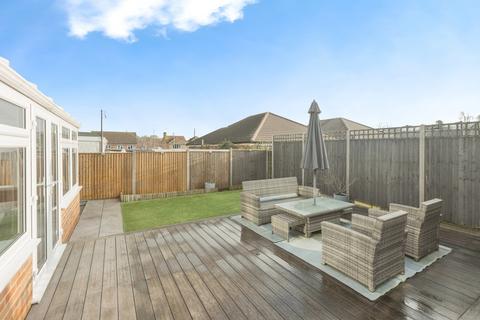 2 bedroom bungalow for sale, Preston Road, Northfleet, Gravesend, DA11