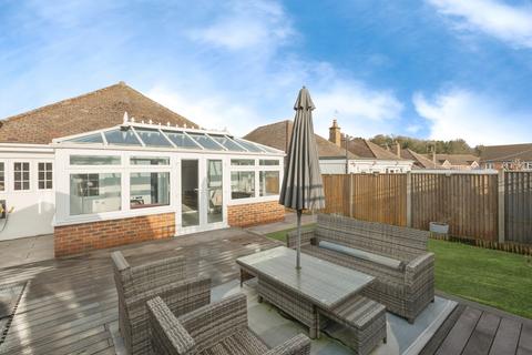 2 bedroom bungalow for sale, Preston Road, Northfleet, Gravesend, DA11