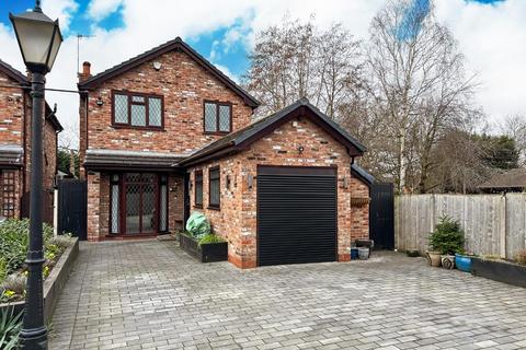 4 bedroom detached house for sale, The Old Orchard, Timperley