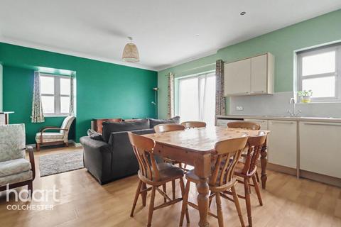 2 bedroom apartment to rent, Sheepen Place, Colchester
