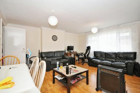 1 bedroom flat for sale, Hengist Road, Lee, London, SE12
