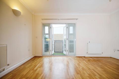 1 bedroom flat for sale, Charlton Road, London, SE3