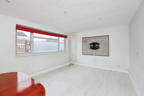 Nuding Close, London, SE13