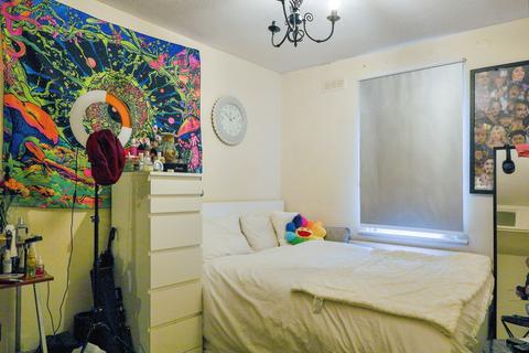2 bedroom flat for sale, Lee Park, London, SE3