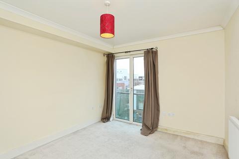 2 bedroom flat for sale, Evan Cook Close, London, SE15