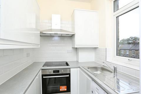 undefined, Lee High Road, London, SE13