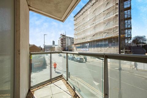 3 bedroom flat for sale, Banning Street, London, SE10