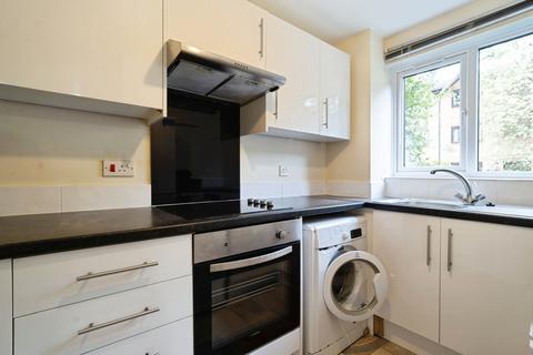 undefined, Glenville Grove, London, SE8