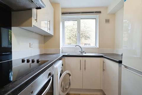undefined, Glenville Grove, London, SE8