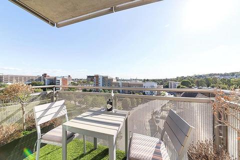 2 bedroom flat for sale, Elmira Street, London, SE13